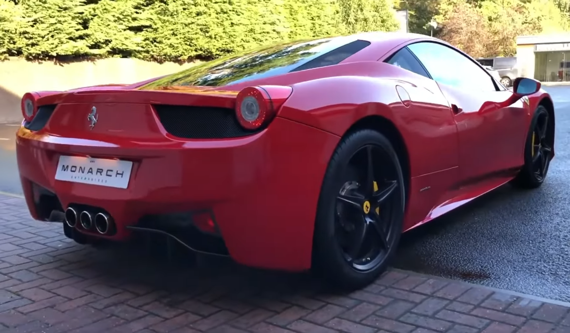 Rear view of a Ferrari 488 GTB
