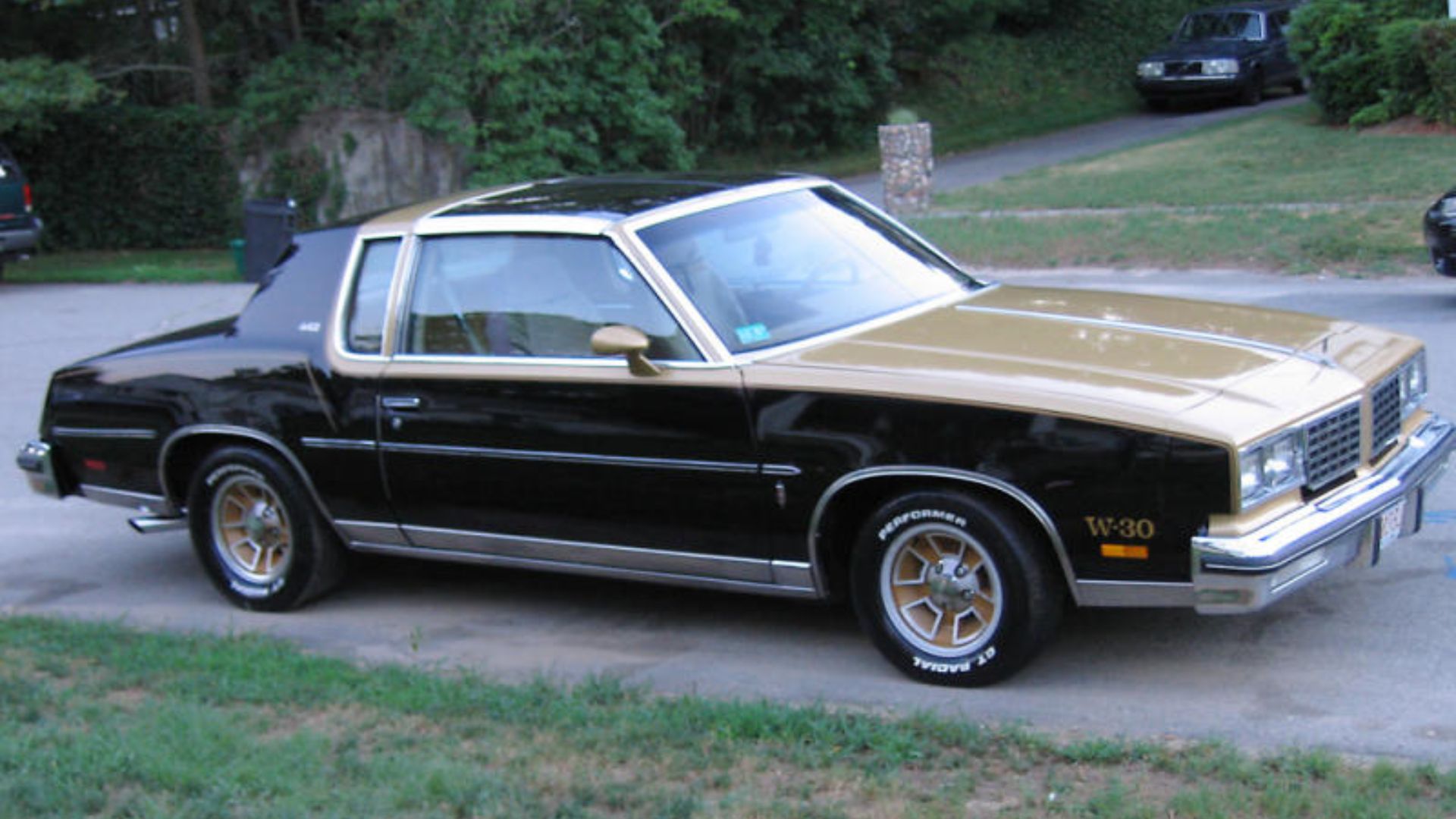 File:1980 442 Black.jpg