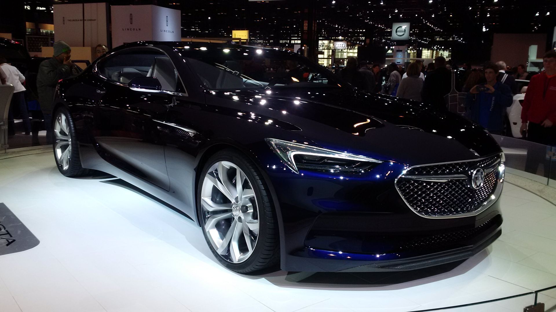 File:Buick Avista Concept Car -3 (25252846556).jpg