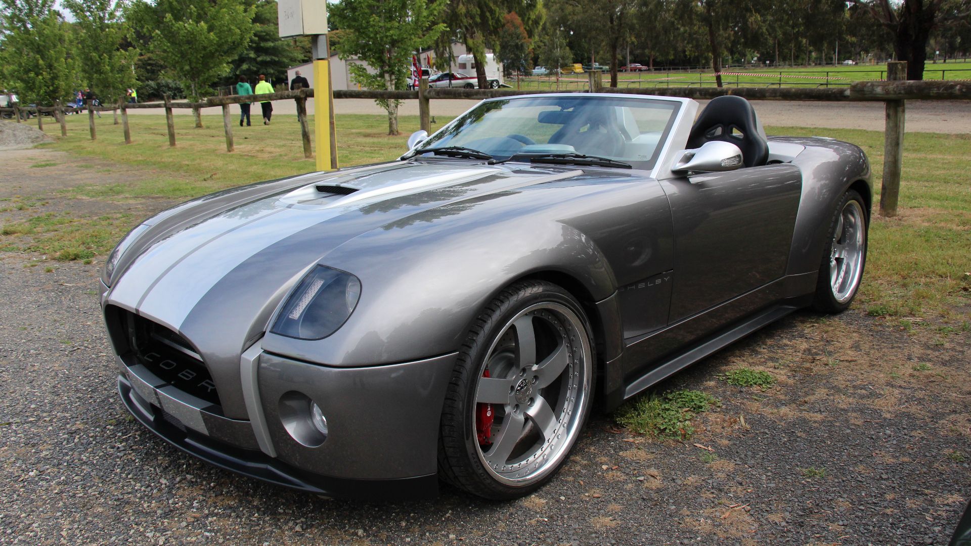 File:2010 Shelby DRB540 Cobra (22605298204).jpg