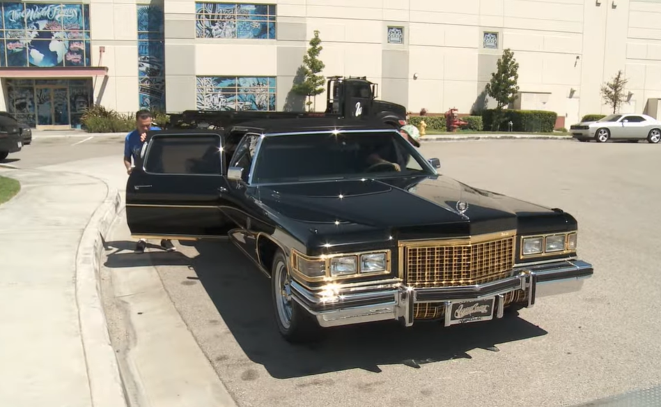 Kid Rock's Stylish Limousine
