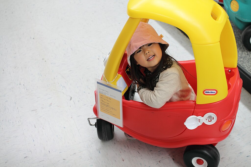 Cozy Coupe Toy Driving Car