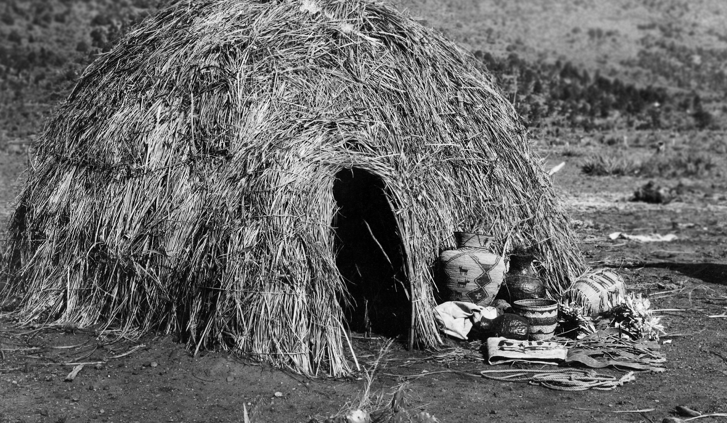 Apache Wickiup, Edward Curtis, 1903