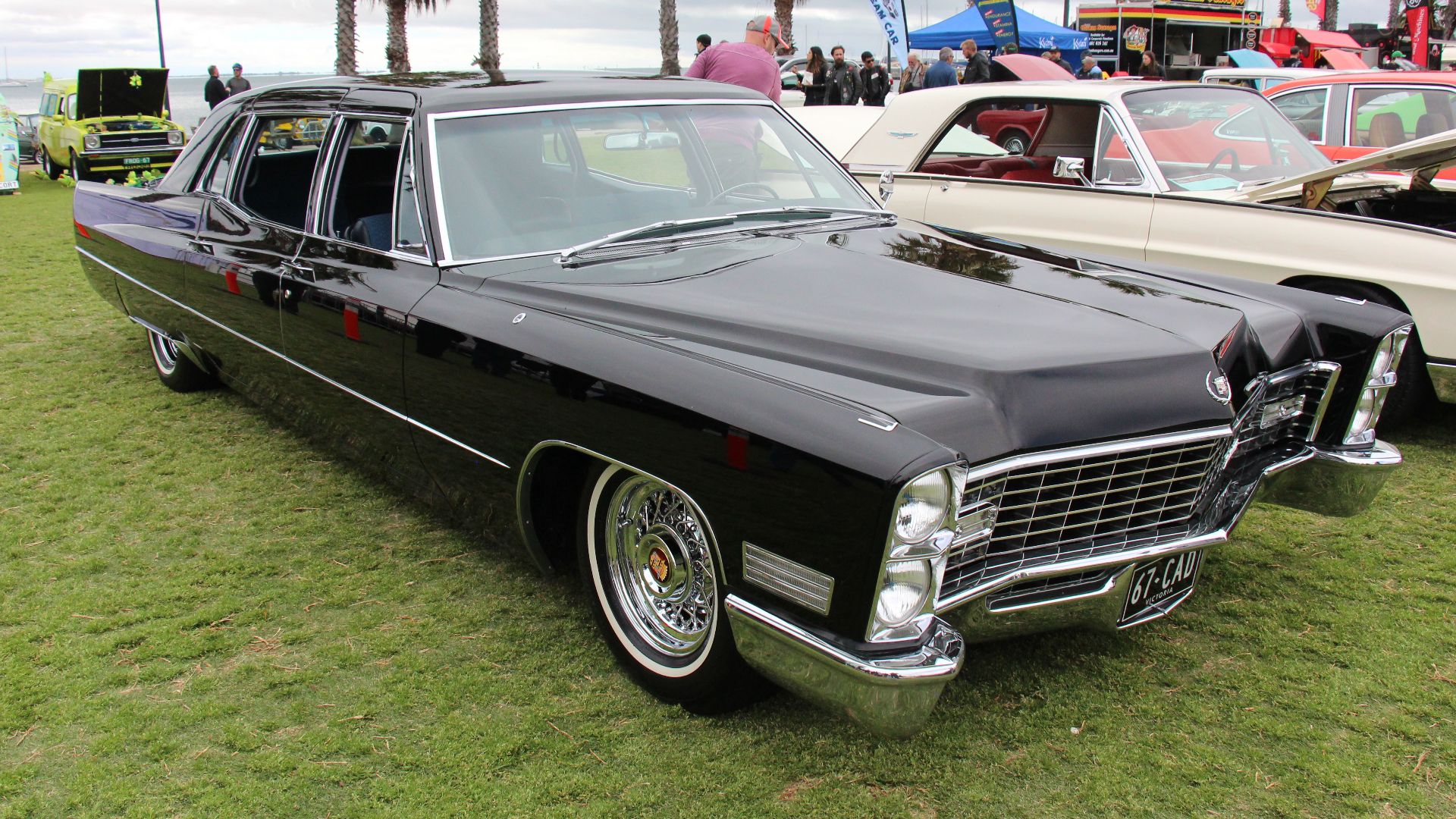 File:1967 Cadillac Series 75 Fleetwood Limousine (30556289904).jpg
