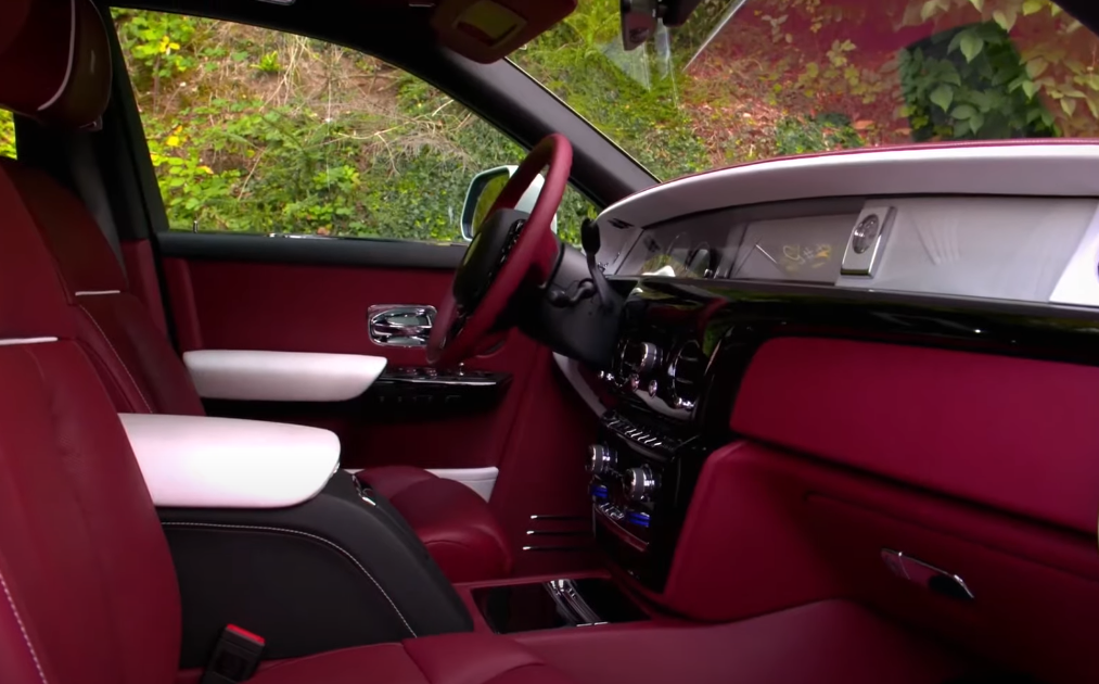 Screenshot of the video 50 Cent Car Collection | Celeb Car Collection