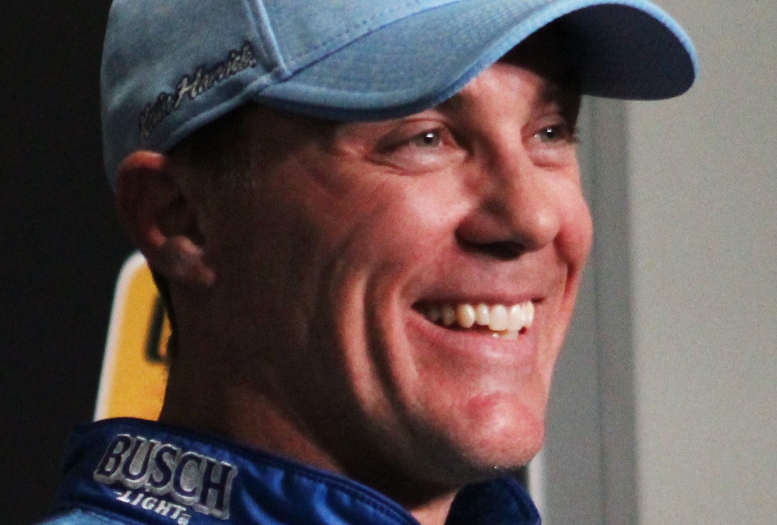 Kevin Harvick at ISM Raceway