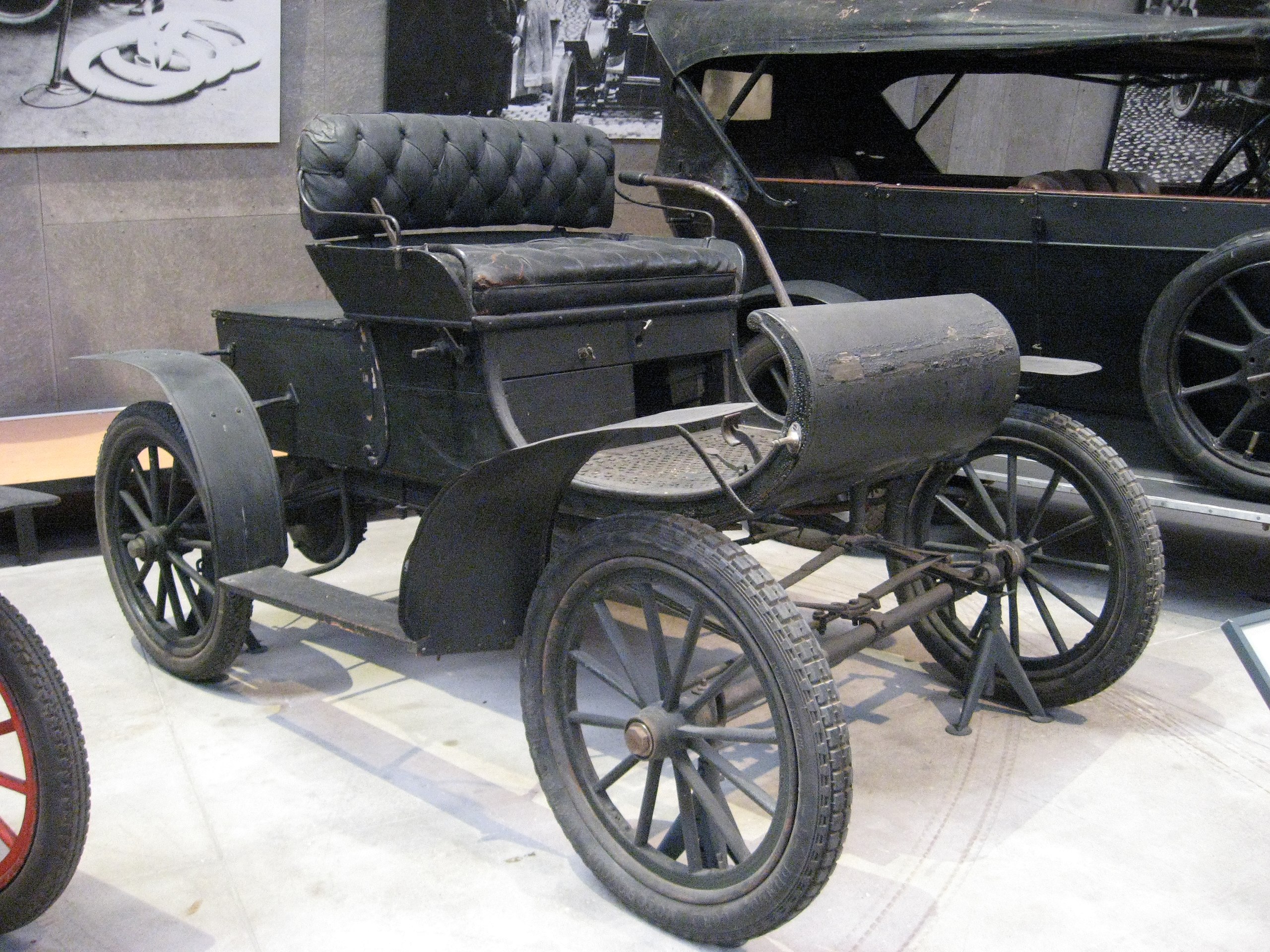 1902 Oldsmobile Model R Curved Dash