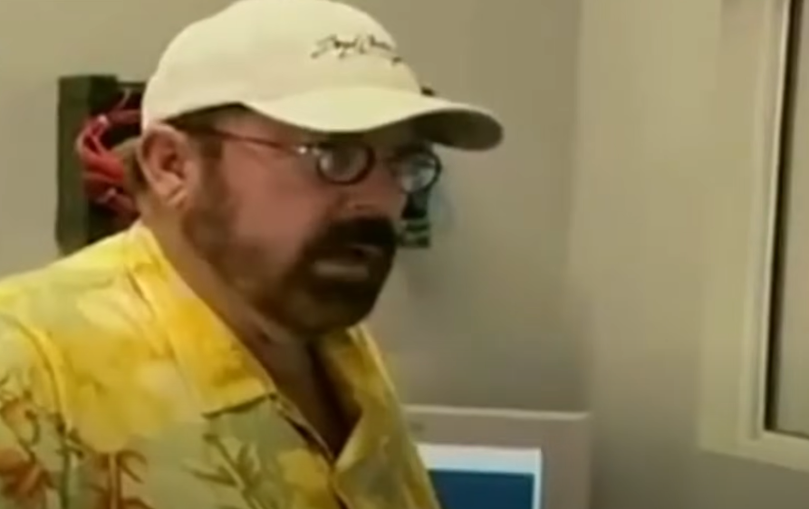 A screenshot from the TV Show American Hot Rod