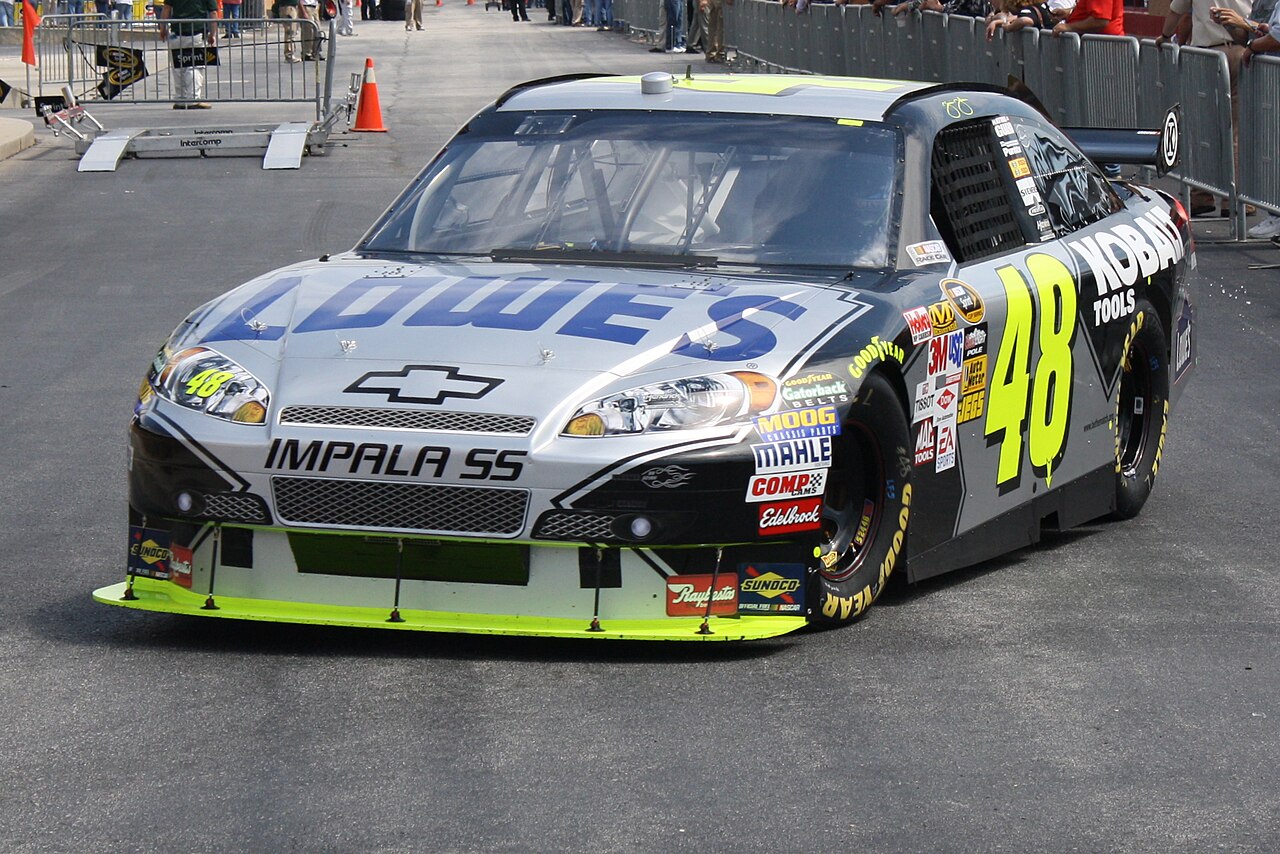Jimmie Johnson's The 2009 COT in the Garage
