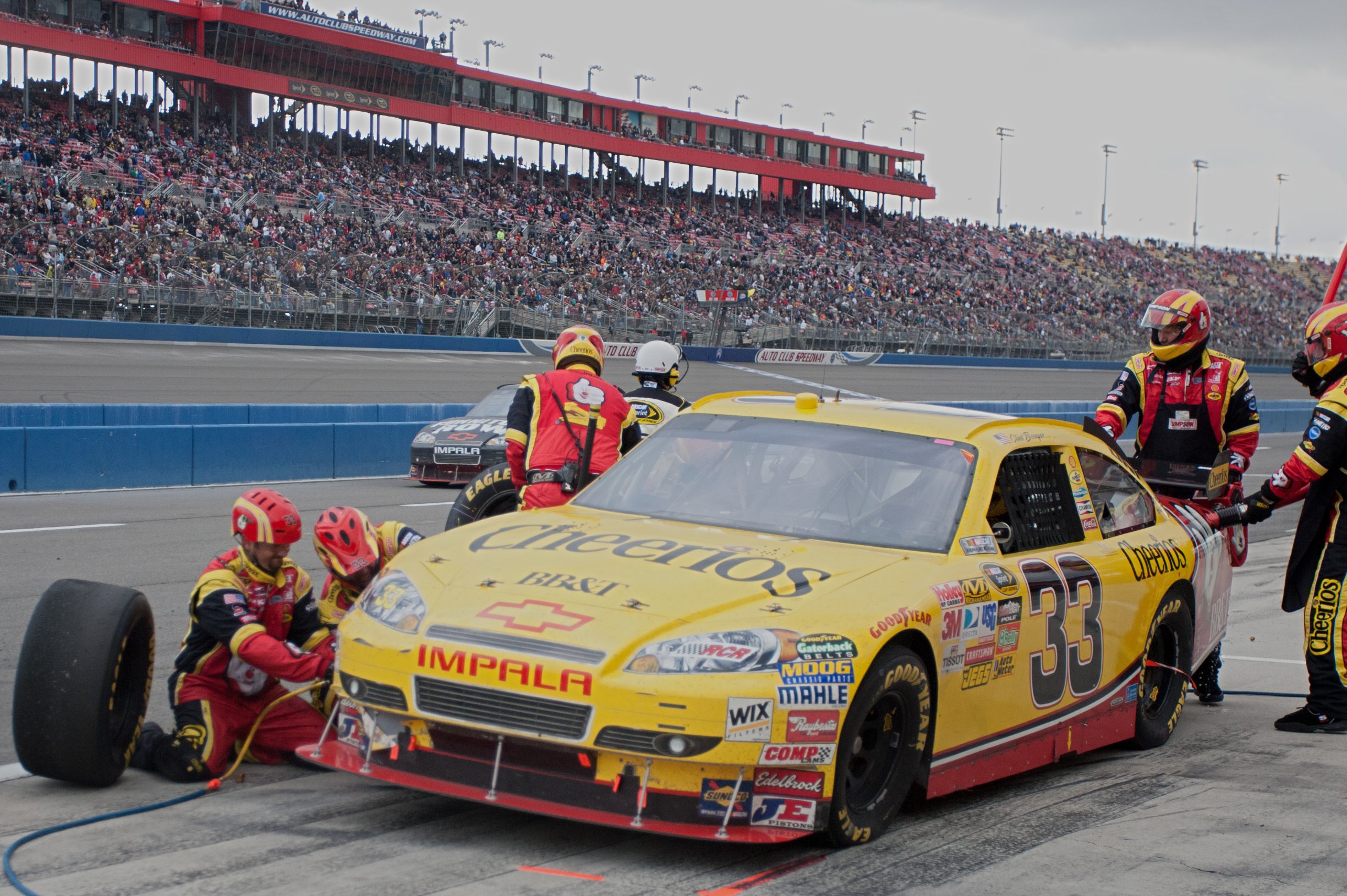 Clint Bowyer driver of the Cheerios / Hamburger Helper #33 car