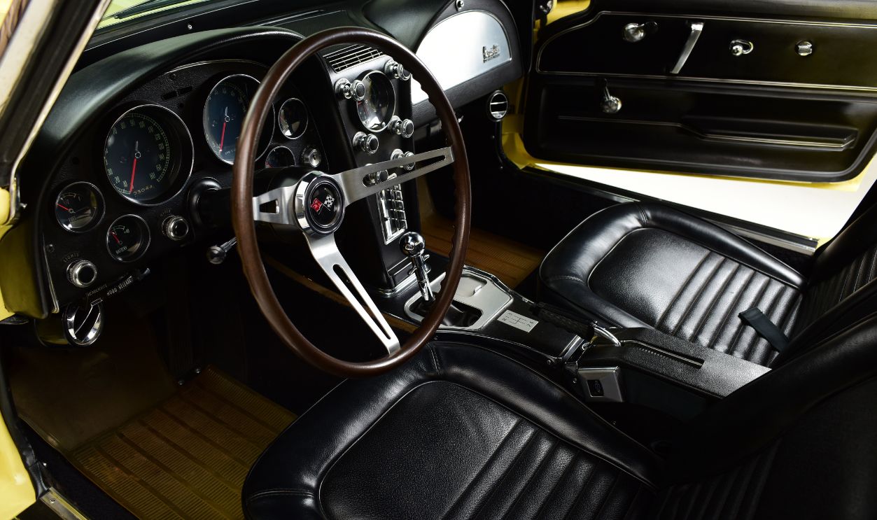 1967 Chevrolet Corvette.