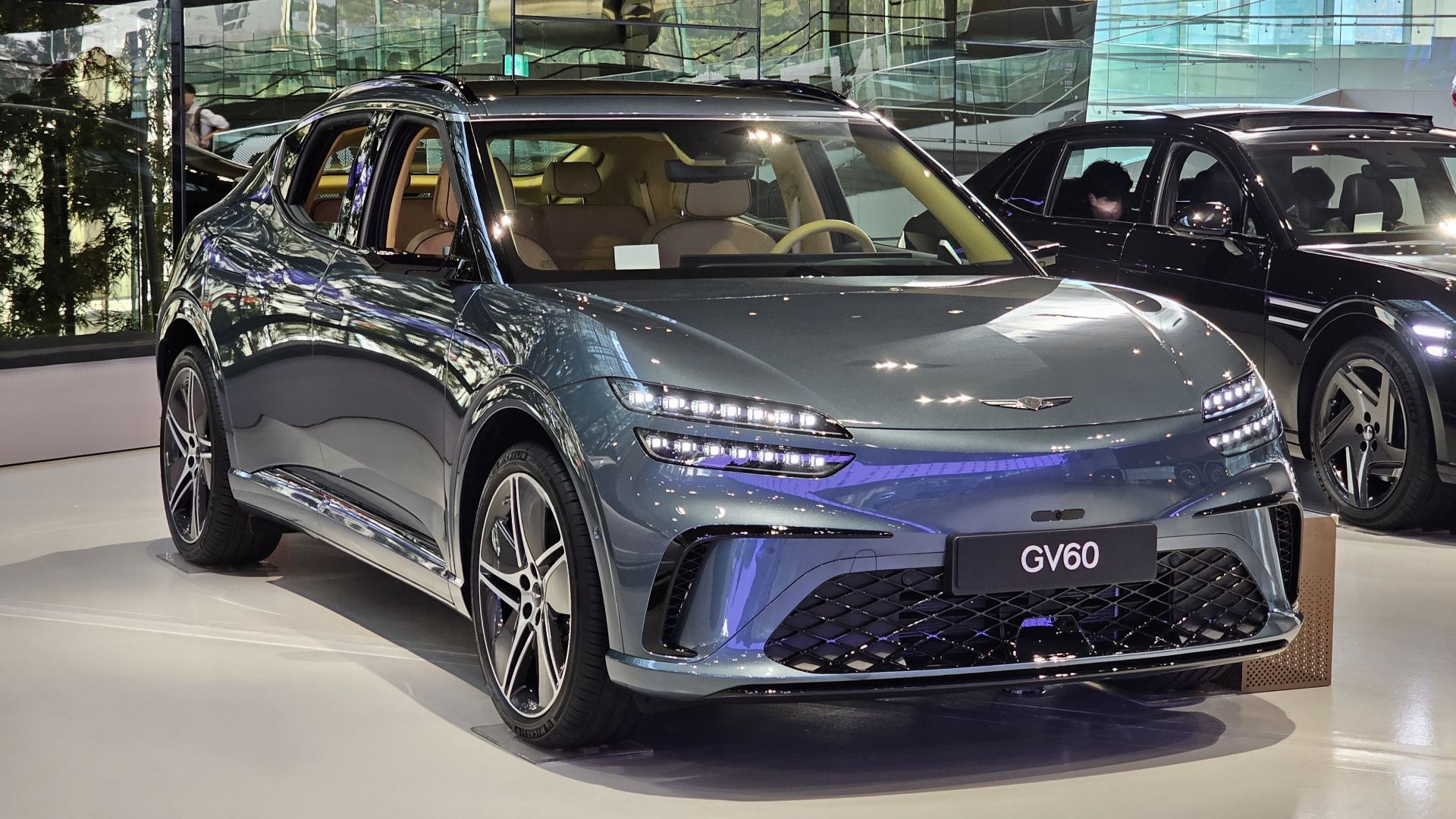 File:Genesis GV60 Performance AWD JW1 PE Tromsø Green (5).jpg