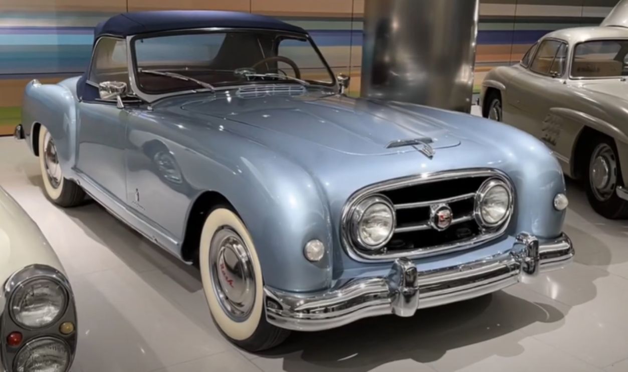 Nash Healey Roadster