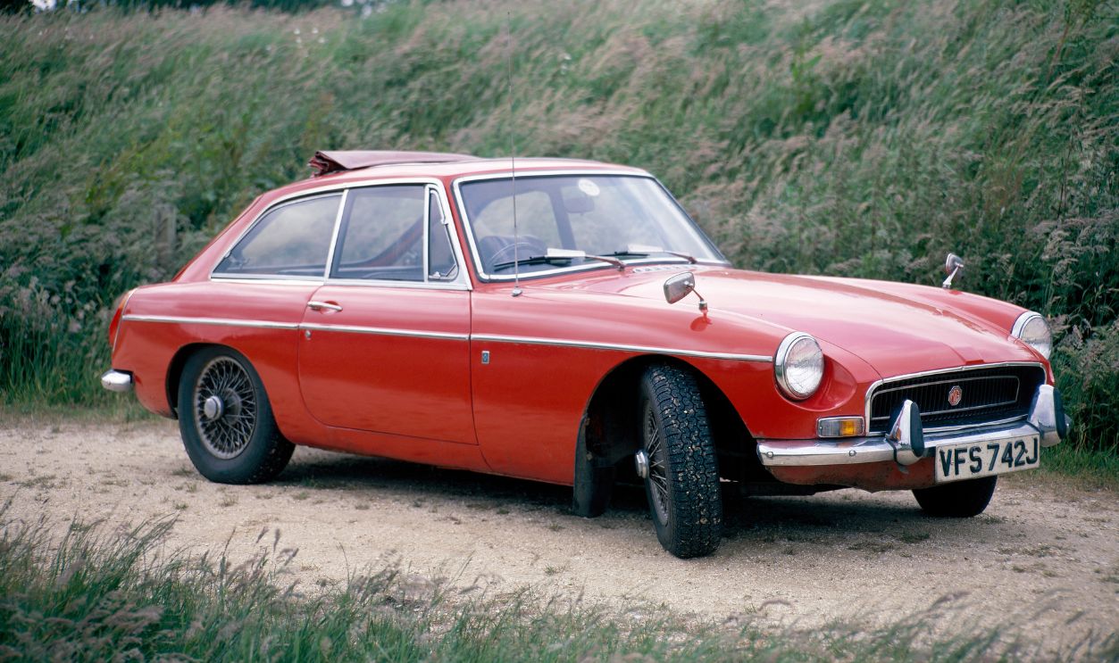 1971 MGB GT. In common with most MG cars, the MGB GT offered reasonable performance and fun for a bargain price. The cars proved highly popular right up until their production was discontinued by British Leyland in 1980 to make way for the new TR 7, and they retain a large following of enthusiasts to this day.