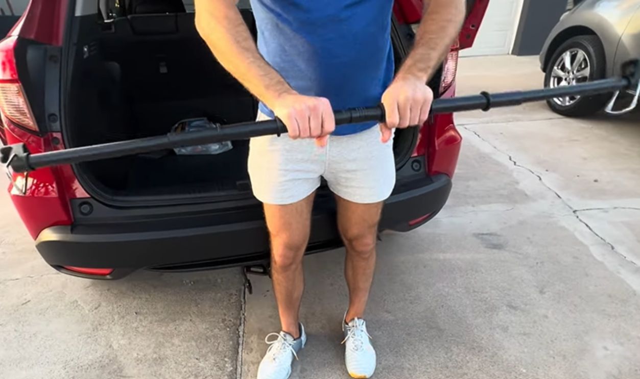 Expandable Hanger Bar