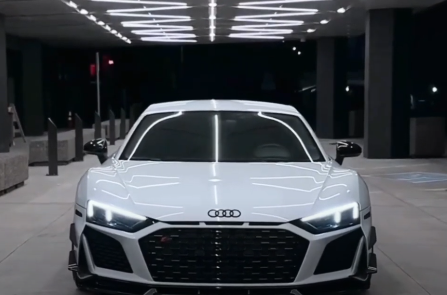 Screenshot of the video Taylor Swift's Car Collection is Insane