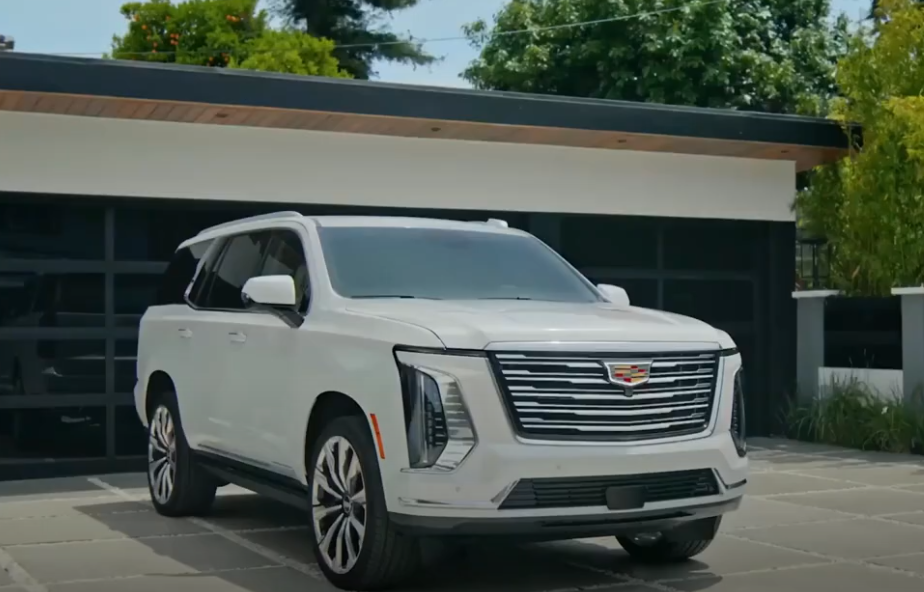 Screenshot of the video Taylor Swift's Car Collection is Insane