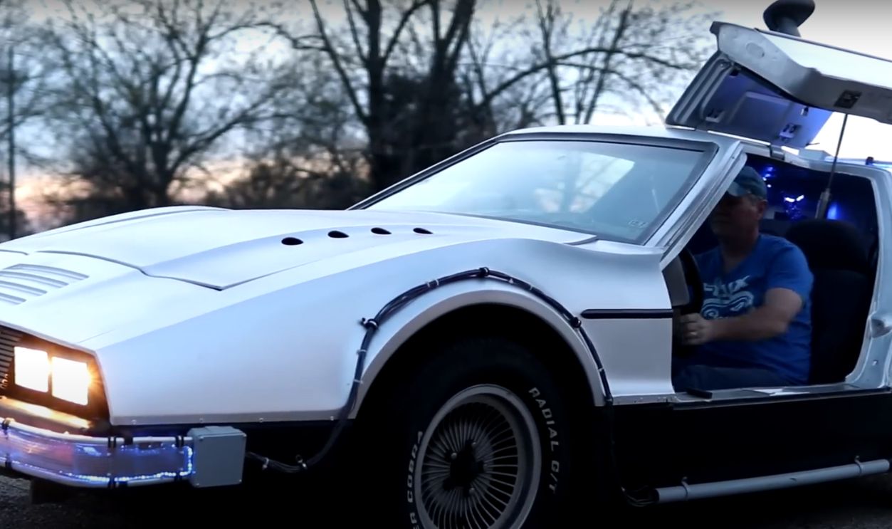 Back To The Future Delor....BRICKLIN?! | 1975 Bricklin SV-1 | Turnin Rust