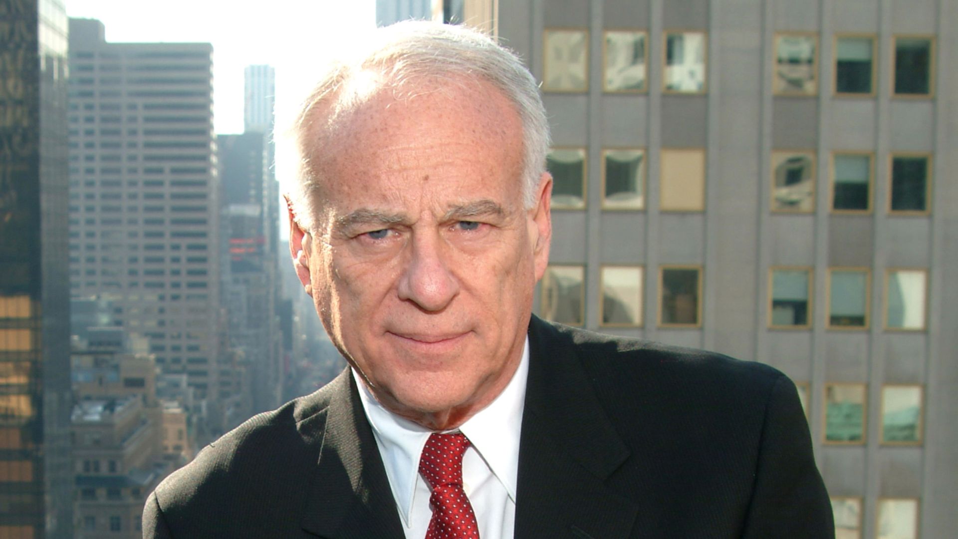 File:Malcolm Bricklin at the Peninsula.jpg