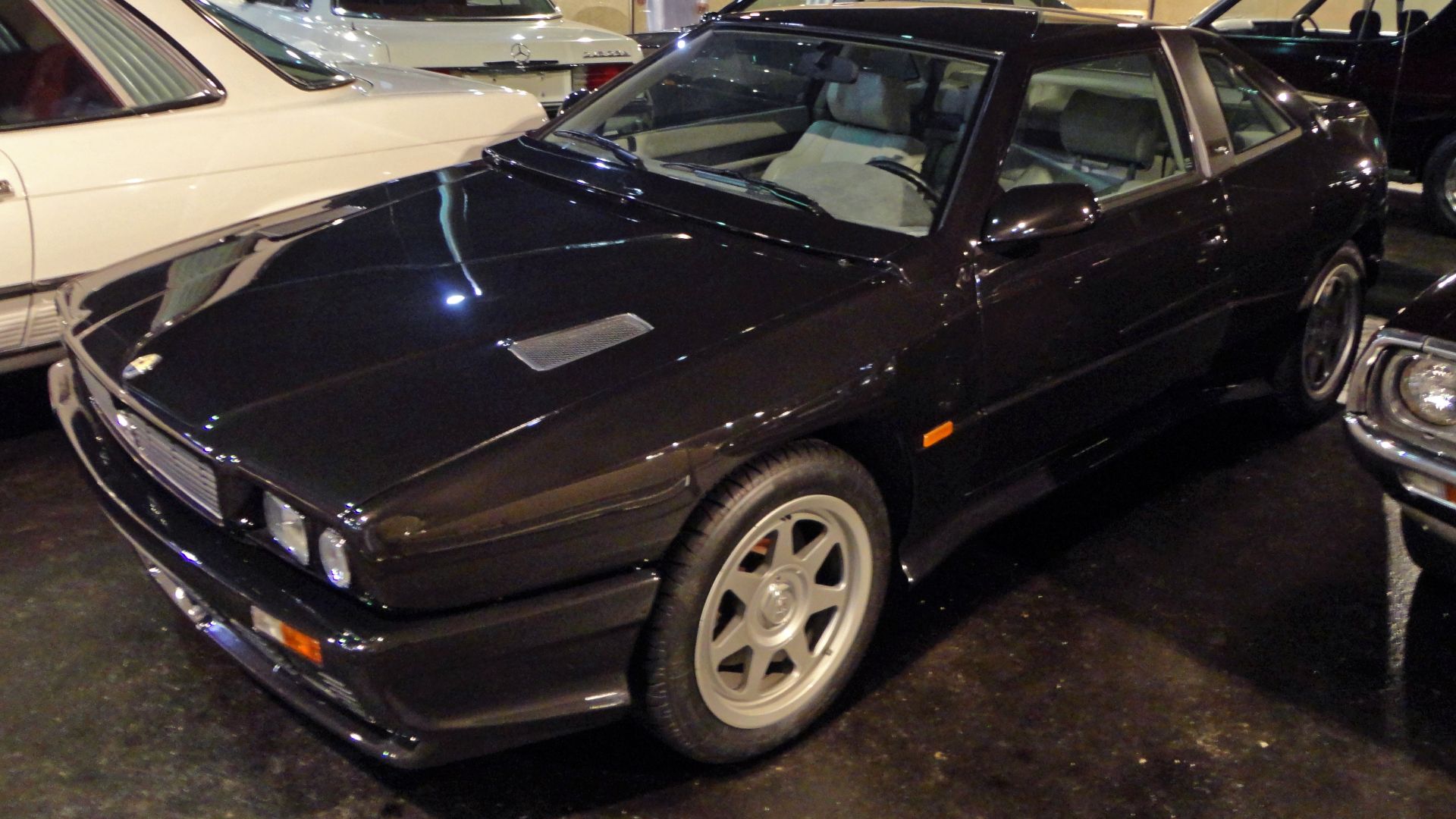 File:1991 Maserati Shamal, UAE Museum.jpg