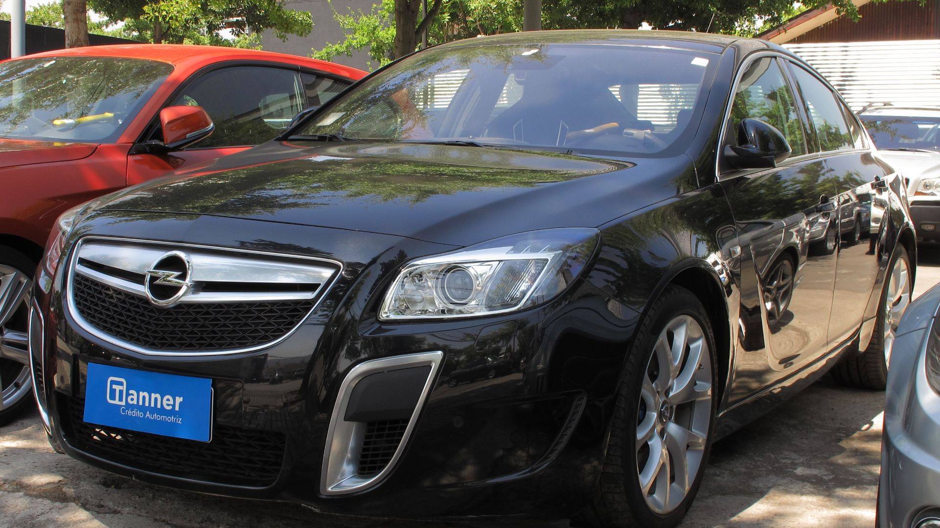 File:Opel Insignia OPC Unlimited 2013.jpg