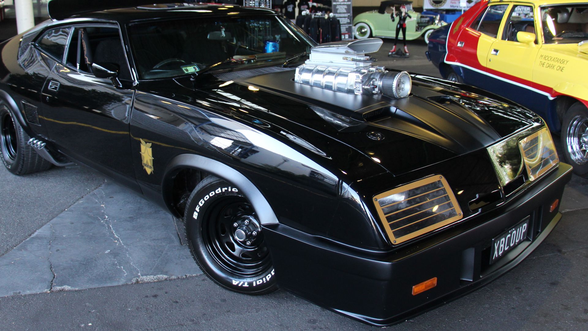 File:1973 Ford XB Falcon Hardtop Mad Max Tribute (16862243577).jpg