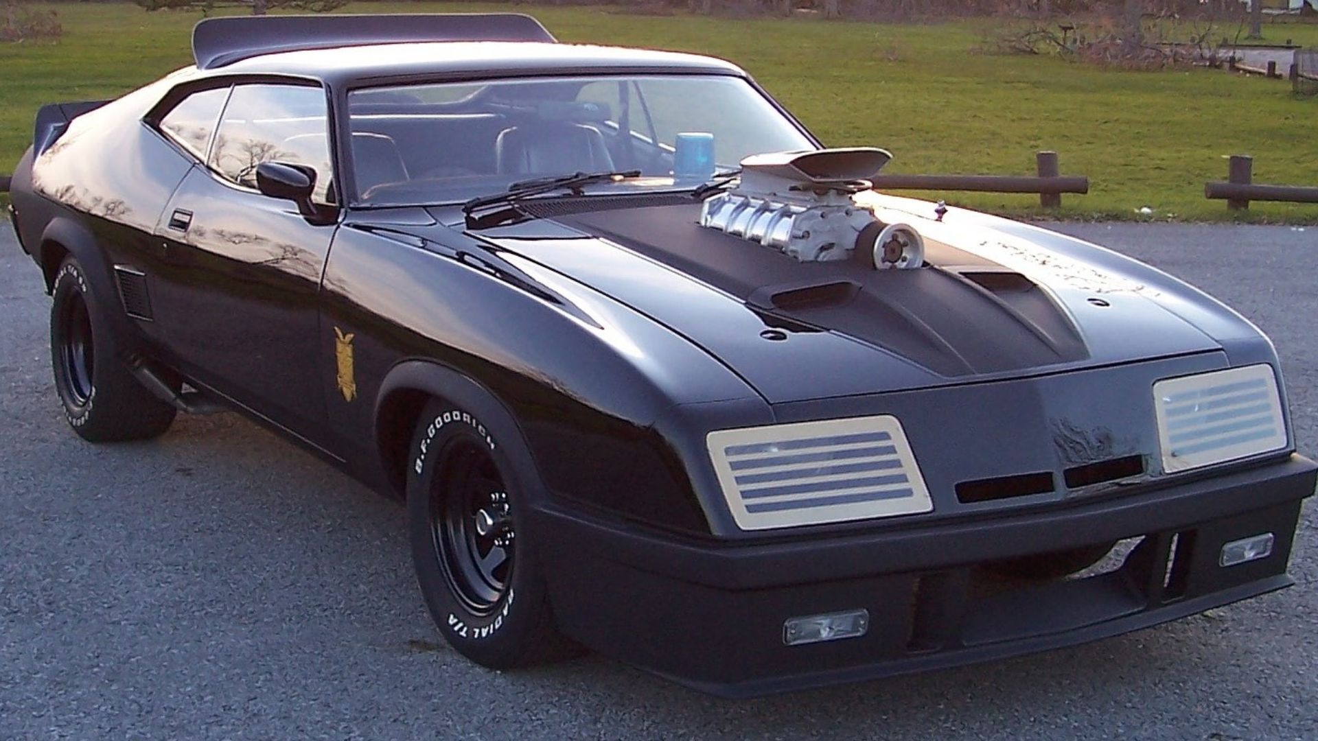 File:Mad Max 1 replica.jpg
