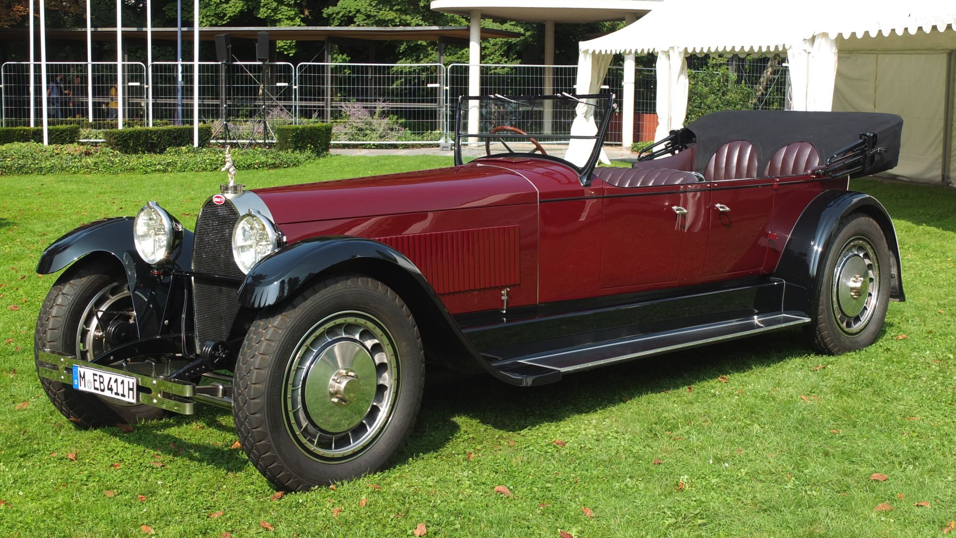 File:Bugatti Type 41 Royale Packard Prototype 1926.jpg