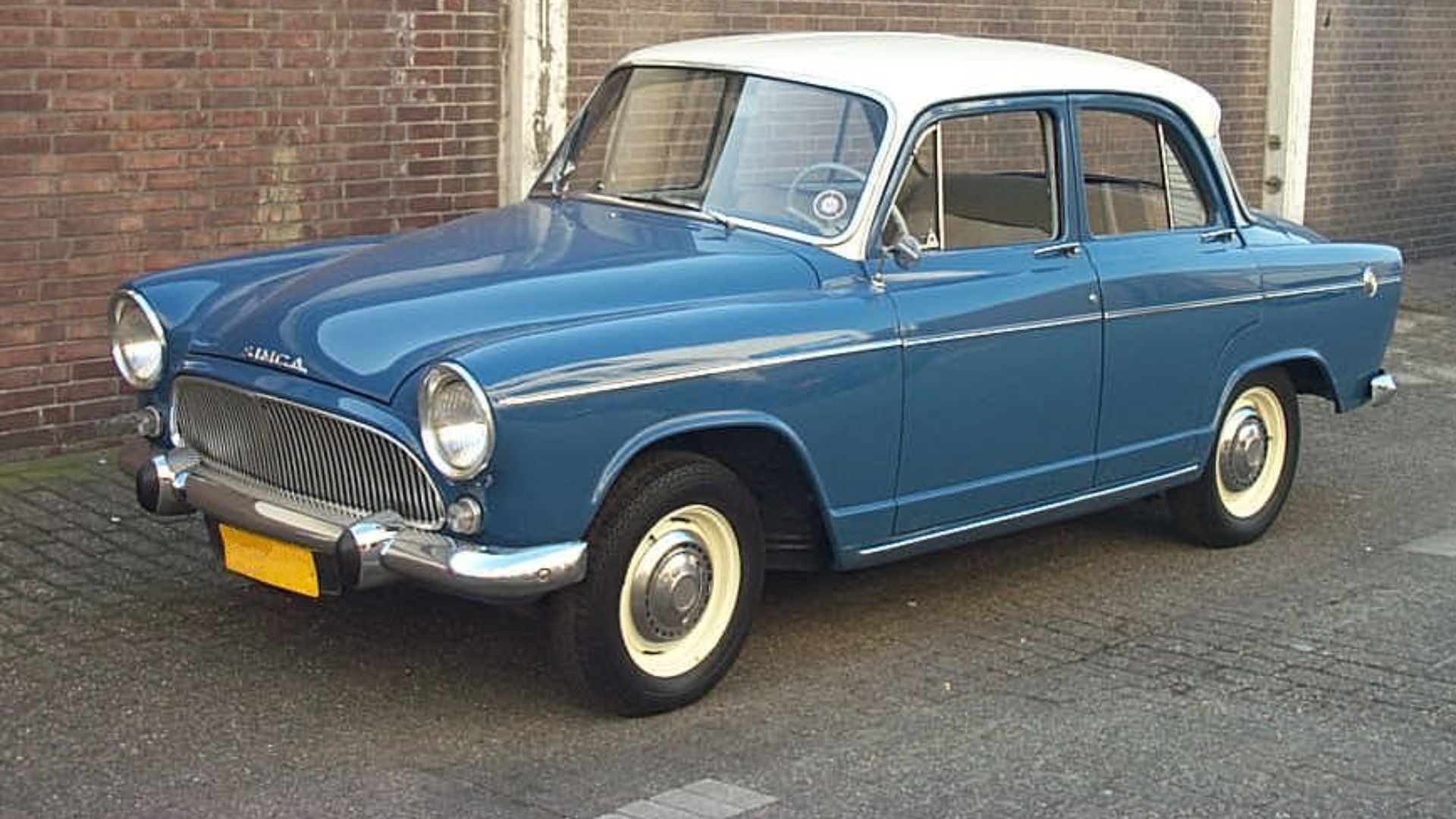 File:1961 Simca Aronde P60 Elysée Rush.jpg
