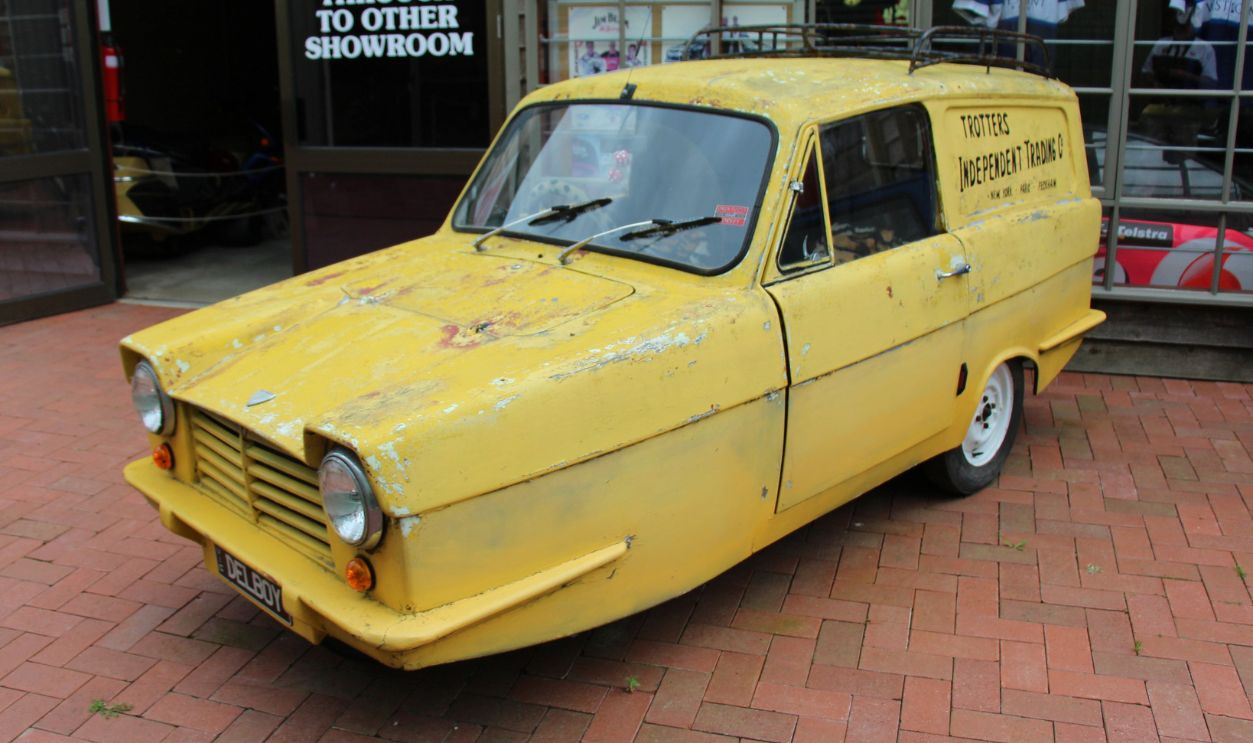 Reliant Regal Mark 7