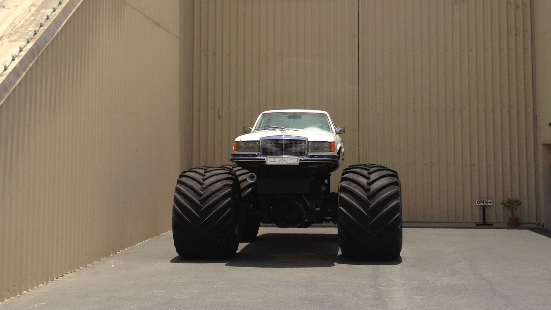 File:Car at Emirates National Auto Museum.jpg