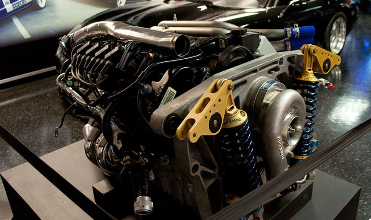 1999 Shelby Series 1 engine