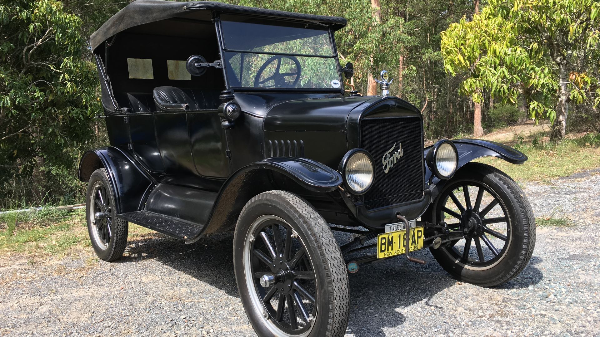 File:1925 Ford Model T touring.jpg