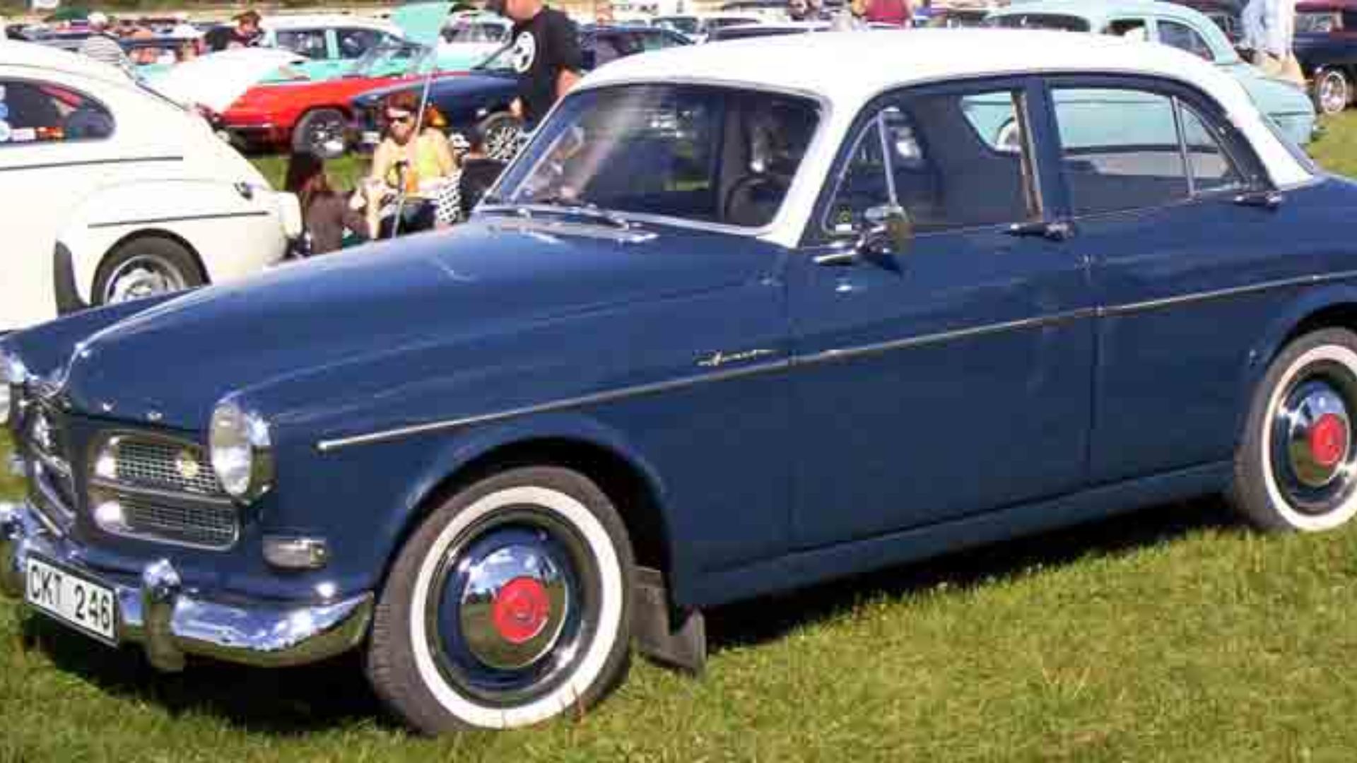 File:Volvo P 12104 4-Door Sedan 1959.jpg