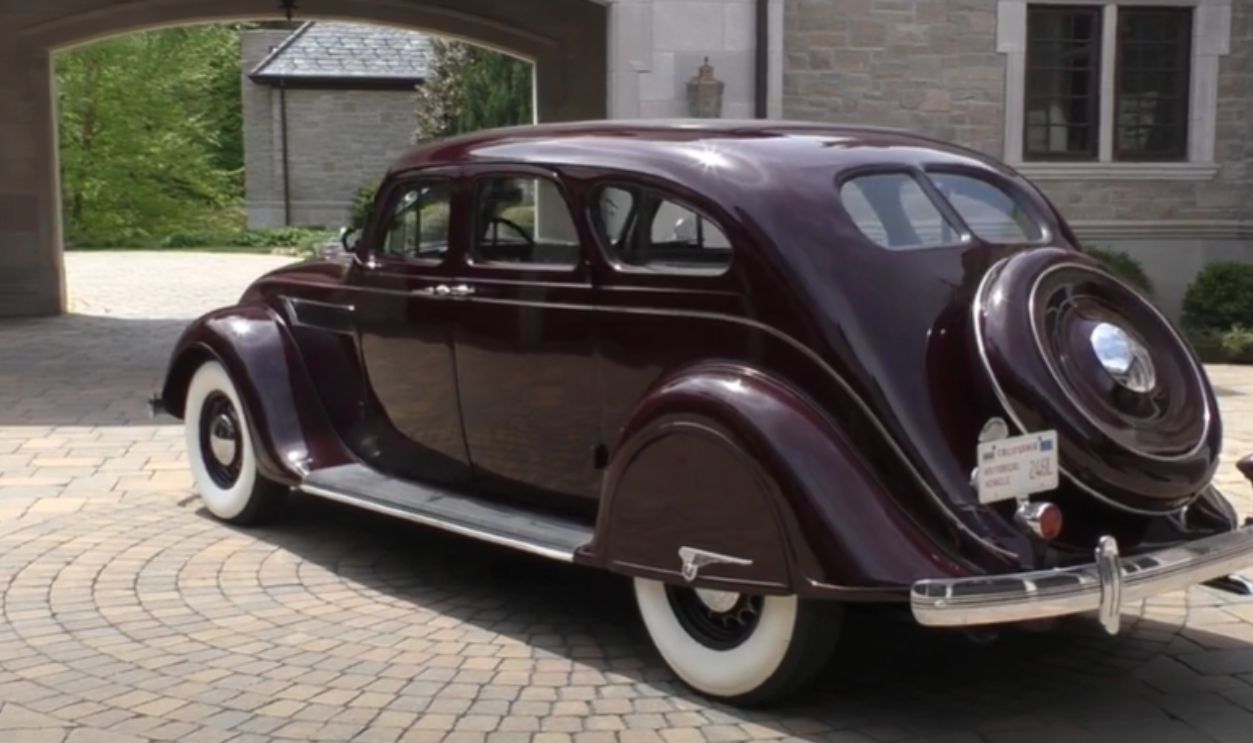 1935 Chrysler Airflow