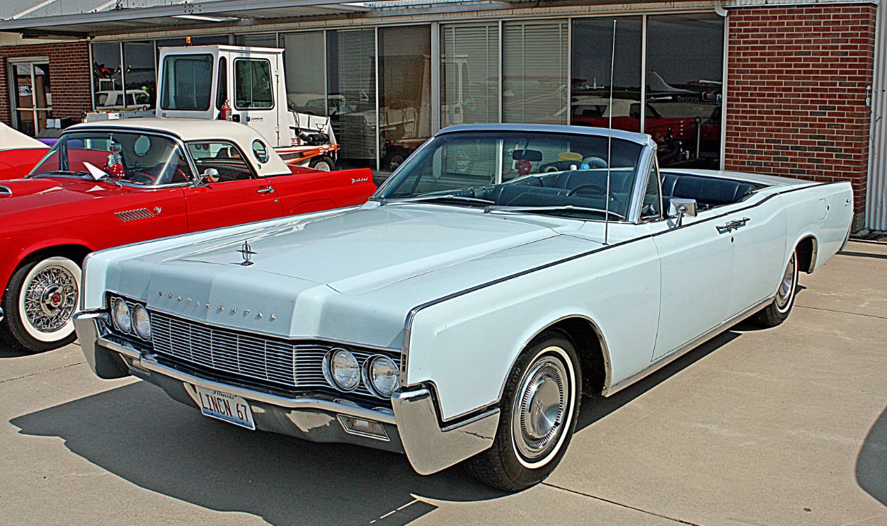 1967 Lincoln Continental Convertible