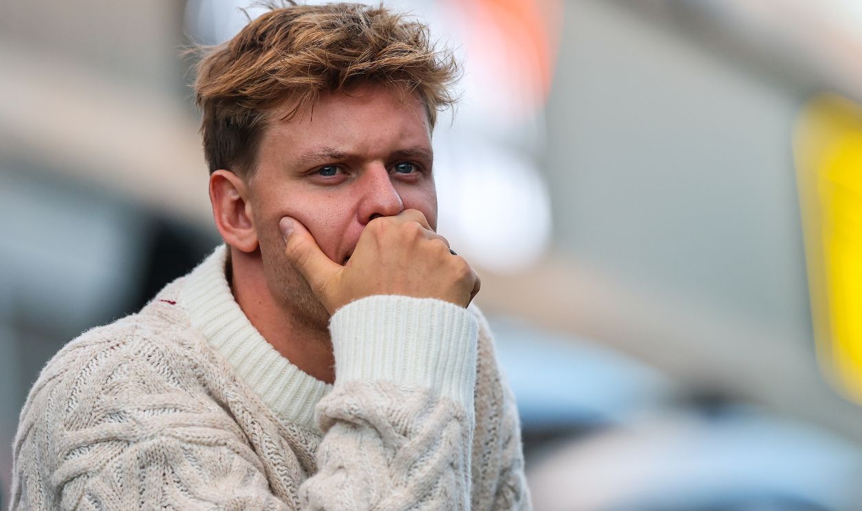 ick Schumacher of Germany and Mercedes looks on in the paddock during the F1 Grand Prix of Las Vegas at Las Vegas Strip Circuit on November 23, 2024 in Las Vegas, Nevada