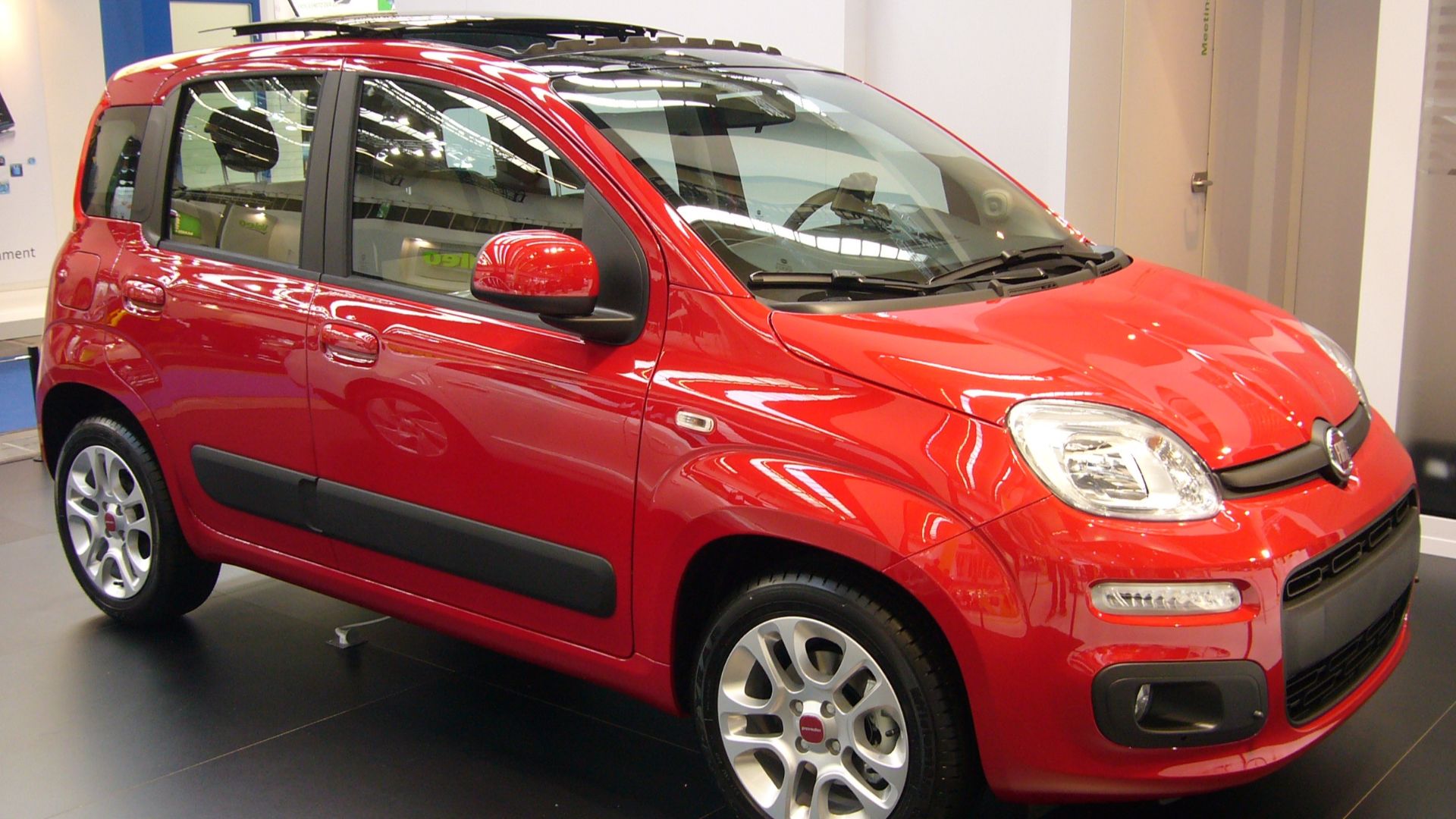 File:Fiat Panda (2011) front side quarter.jpg