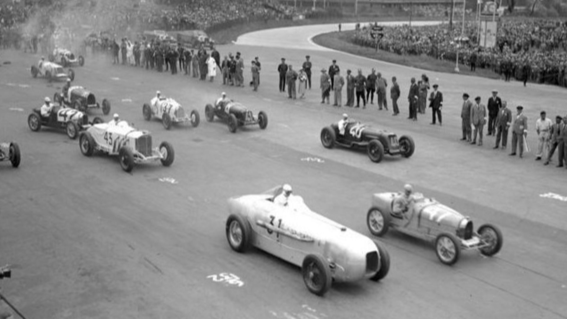 File:Bundesarchiv Bild 102-13505, Berlin, Automobilrennen auf der Avus.jpg
