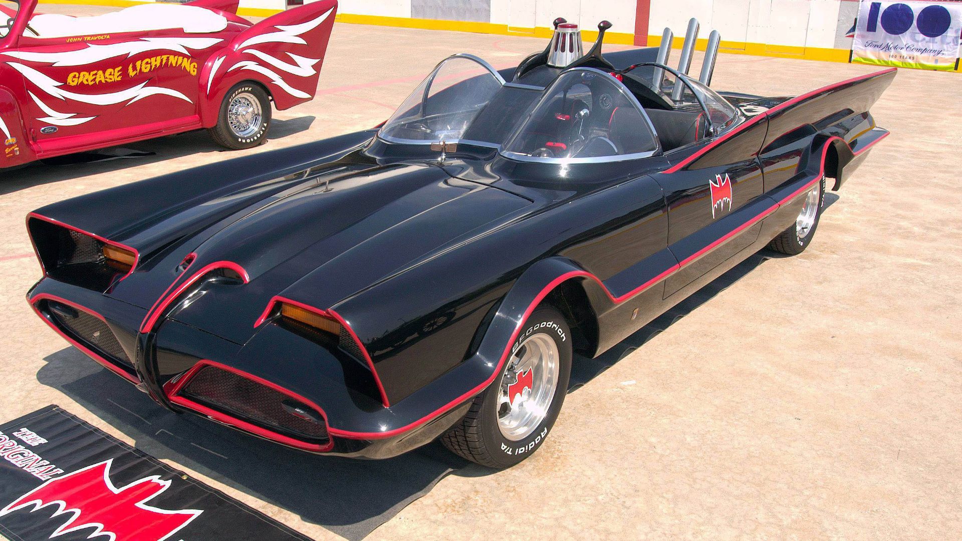 File:1960s Batmobile (FMC).jpg