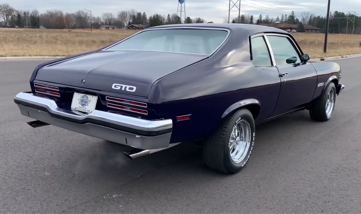 1974 Pontiac GTO 