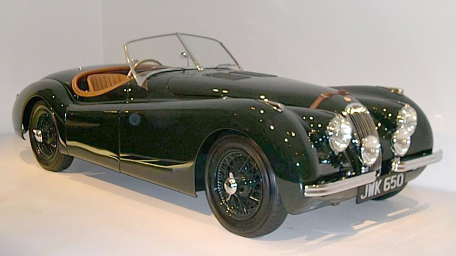 File:1950 Jaguar XK120 34.jpg