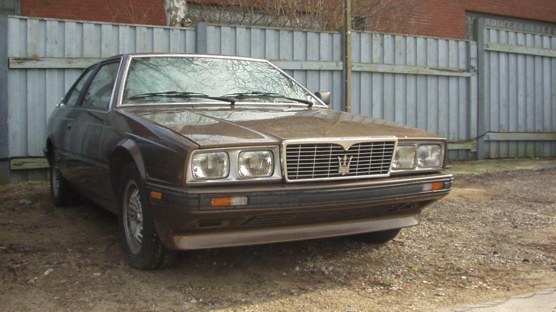 File:Maserati Biturbo Frontansicht.JPG