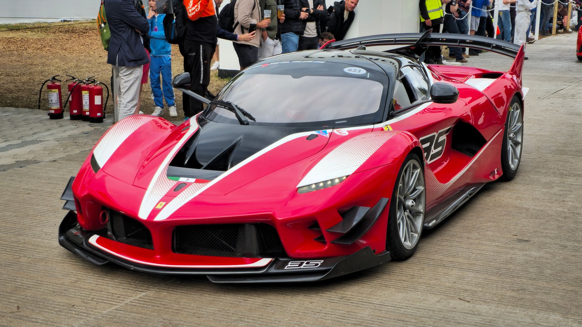 File:Ferrari FXX-K Evo.jpg