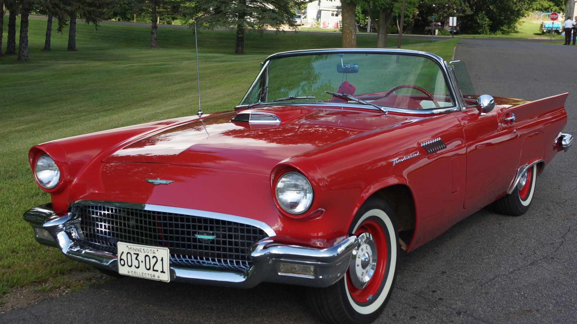 File:1957 Ford Thunderbird (28911503716).jpg