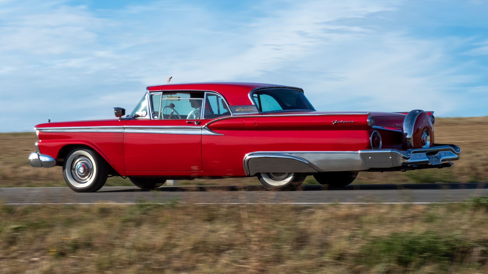 File:Ford Skyliner Retractable (1959)-20180909-RM-171557.jpg