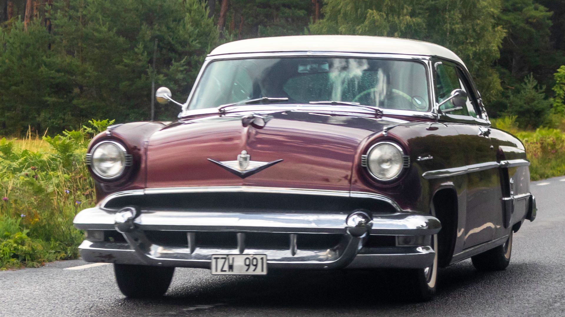 File:Lincoln Capri en Visby.jpg