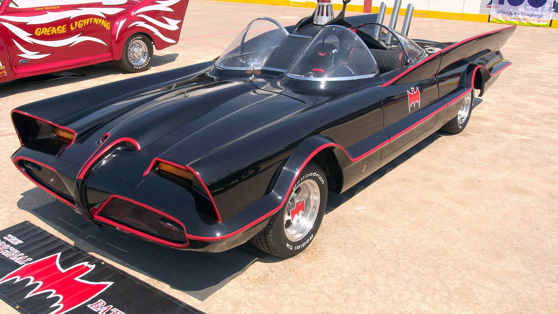 File:1960s Batmobile (FMC).jpg