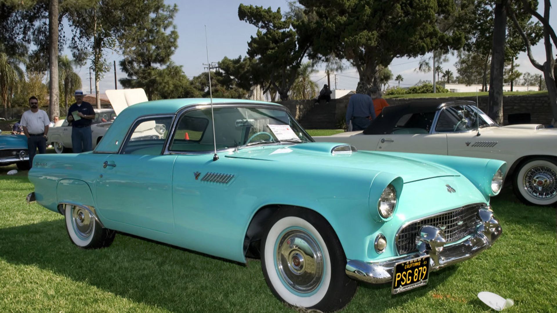 File:1955 T-Bird, aqua.jpg