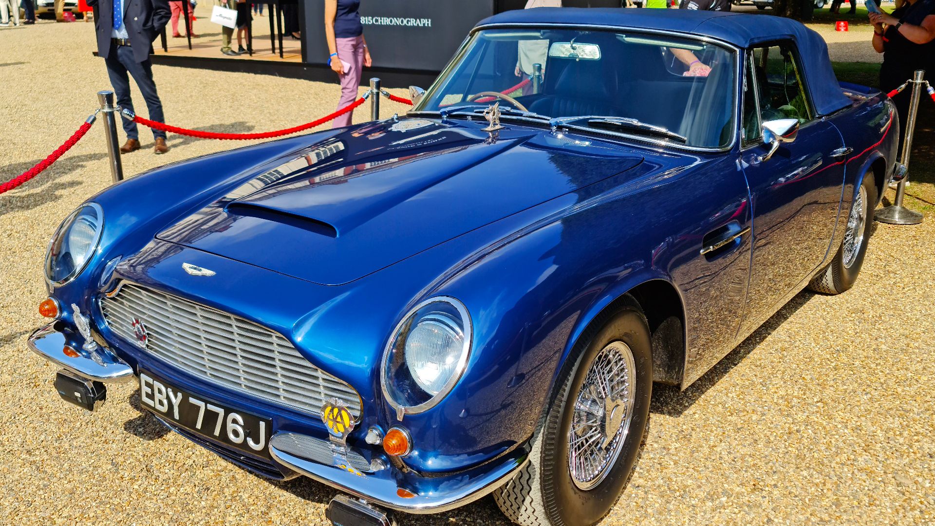 File:1969 Aston Martin DB6 Volante EBY 776J.jpg
